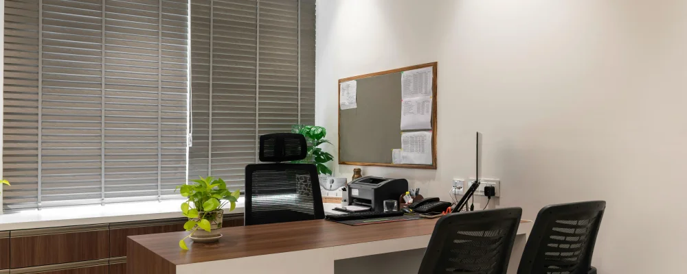 imagen Estores / Cortinas dentro de oficinas